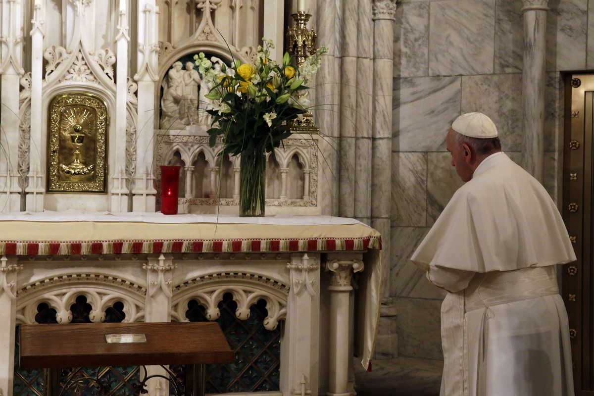 Evening Prayer Service At New York’s St. Patrick’s Cathedral Led By Pope Francis